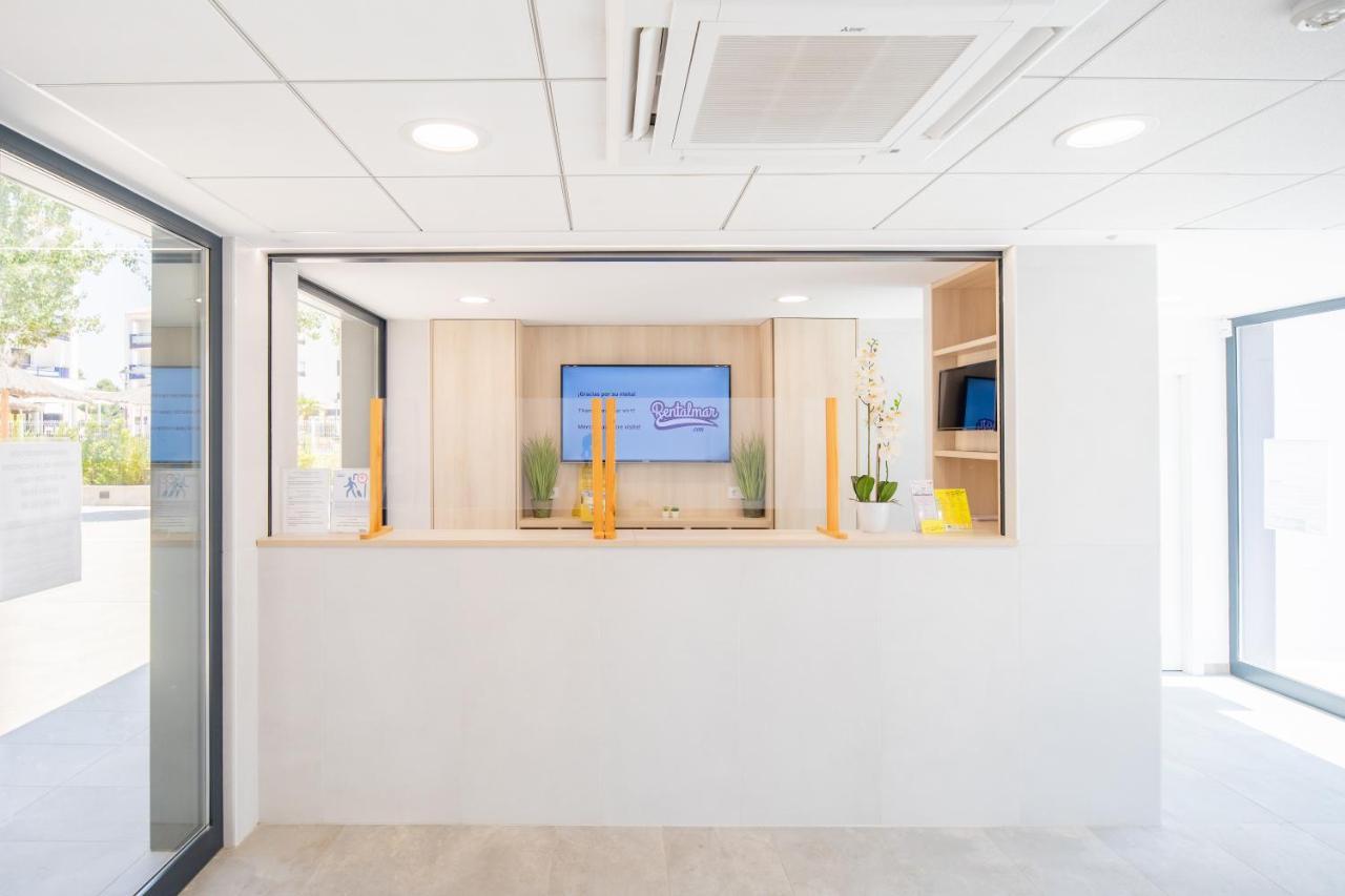 Rentalmar Pins Marina Cambrils Buitenkant foto