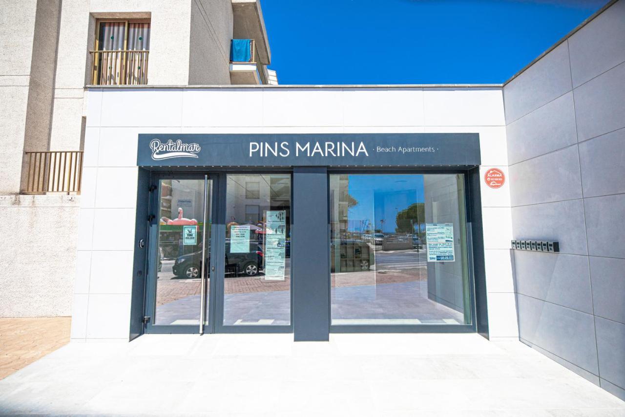 Rentalmar Pins Marina Cambrils Buitenkant foto