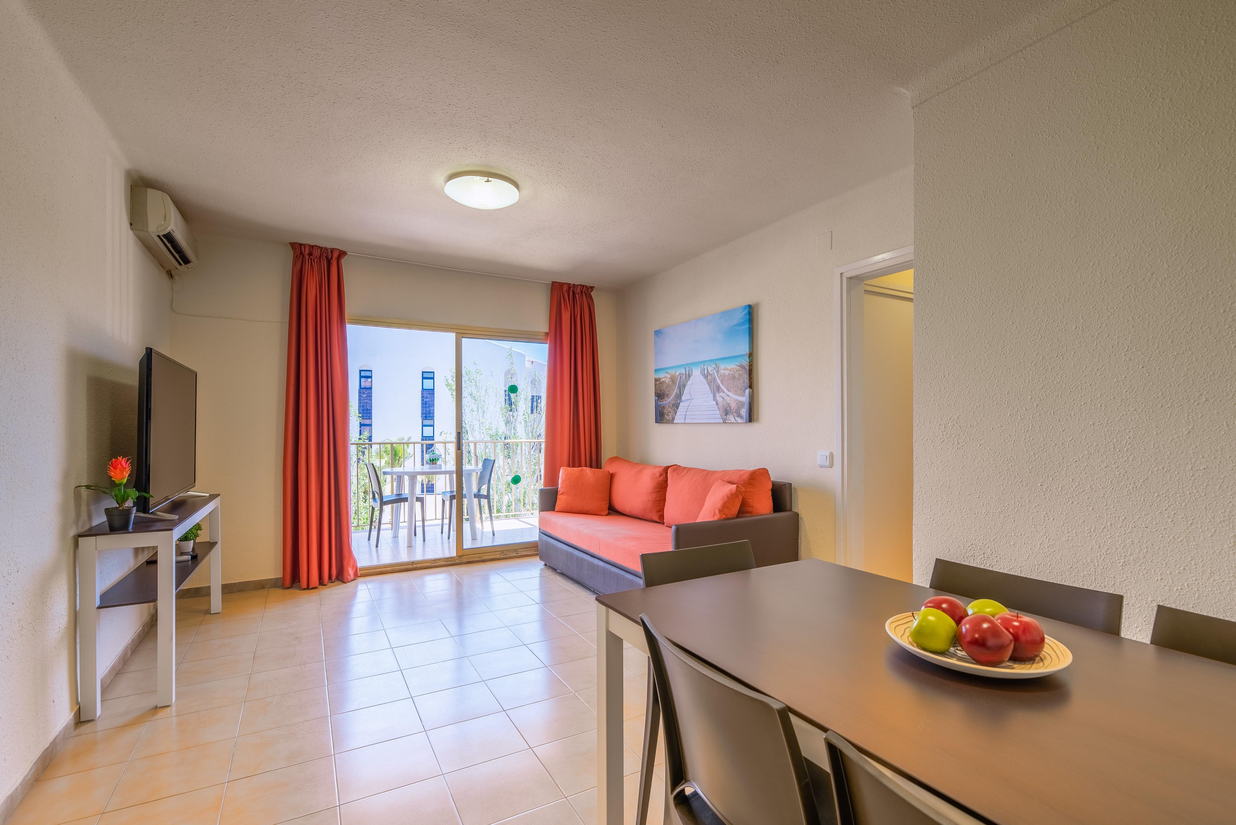 Rentalmar Pins Marina Cambrils Buitenkant foto