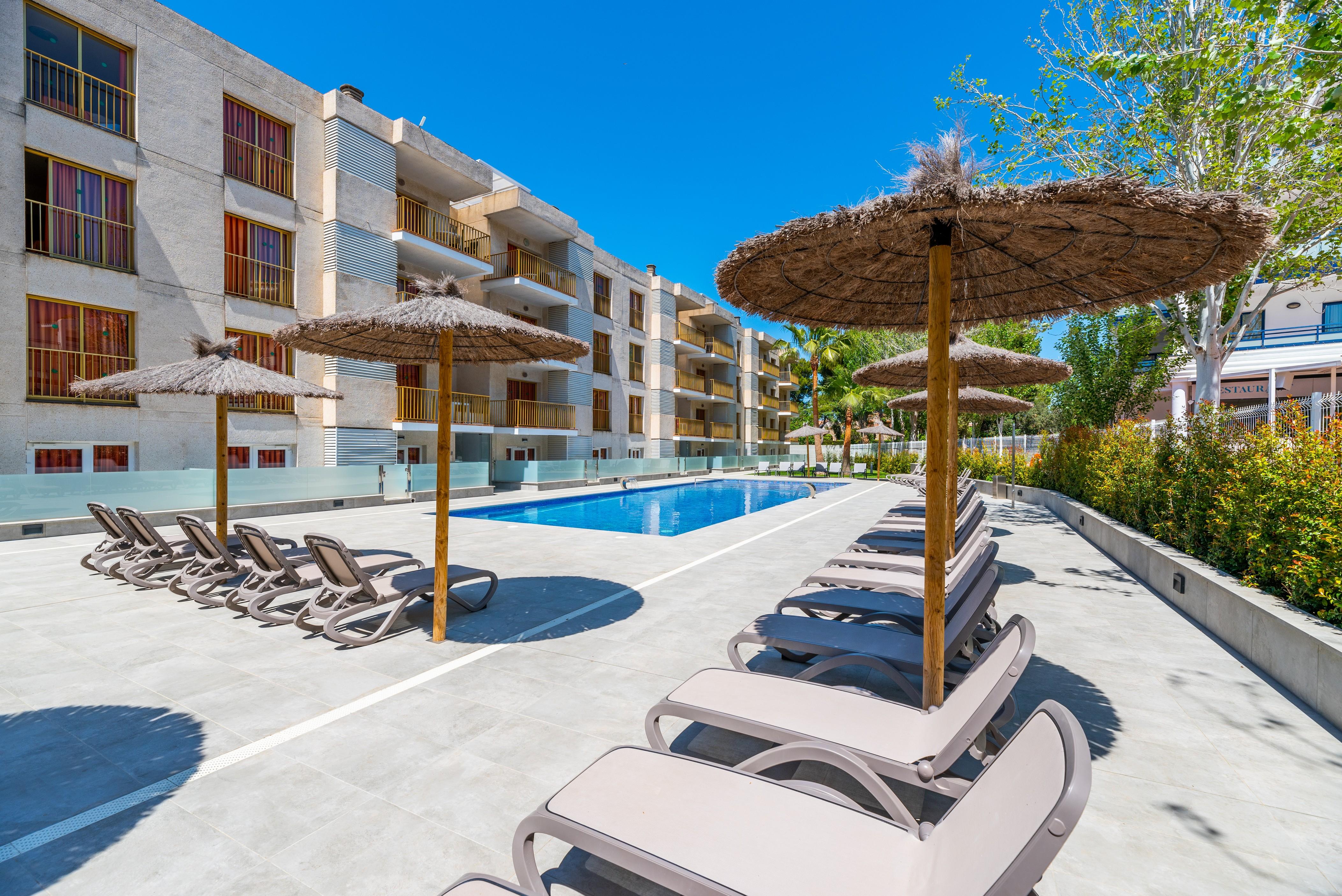 Rentalmar Pins Marina Cambrils Buitenkant foto