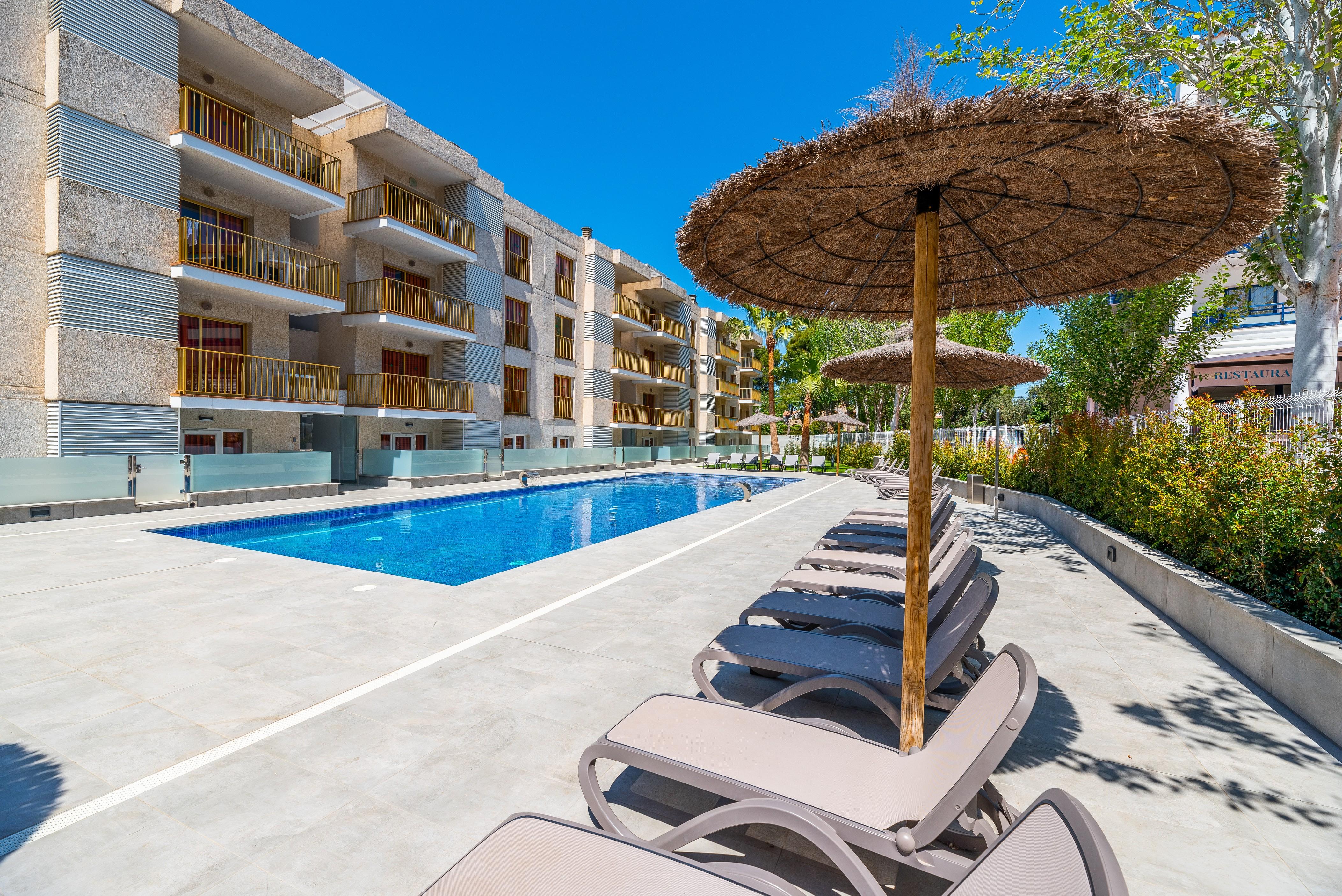 Rentalmar Pins Marina Cambrils Buitenkant foto