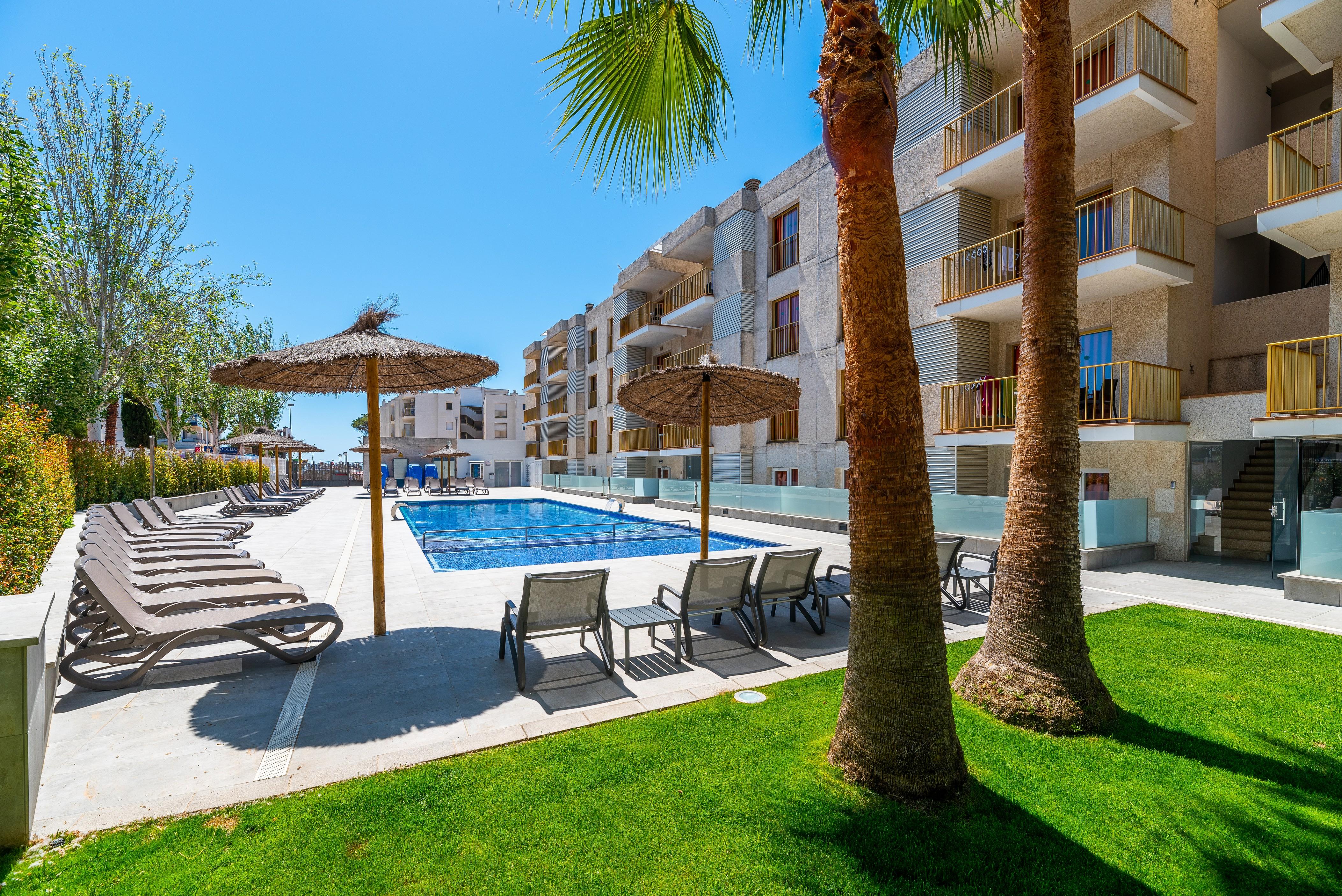 Rentalmar Pins Marina Cambrils Buitenkant foto