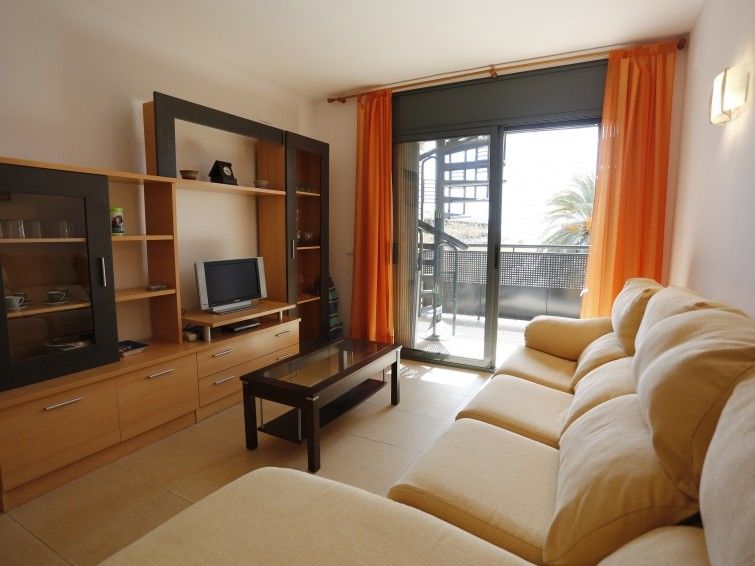 Rentalmar Pins Marina Cambrils Buitenkant foto