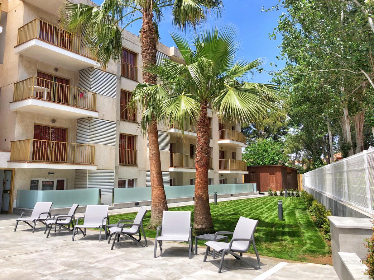 Rentalmar Pins Marina Cambrils Buitenkant foto