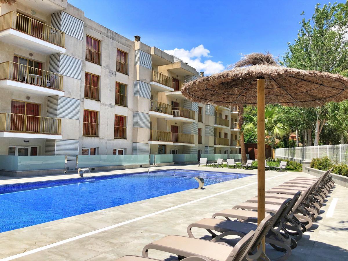 Rentalmar Pins Marina Cambrils Buitenkant foto