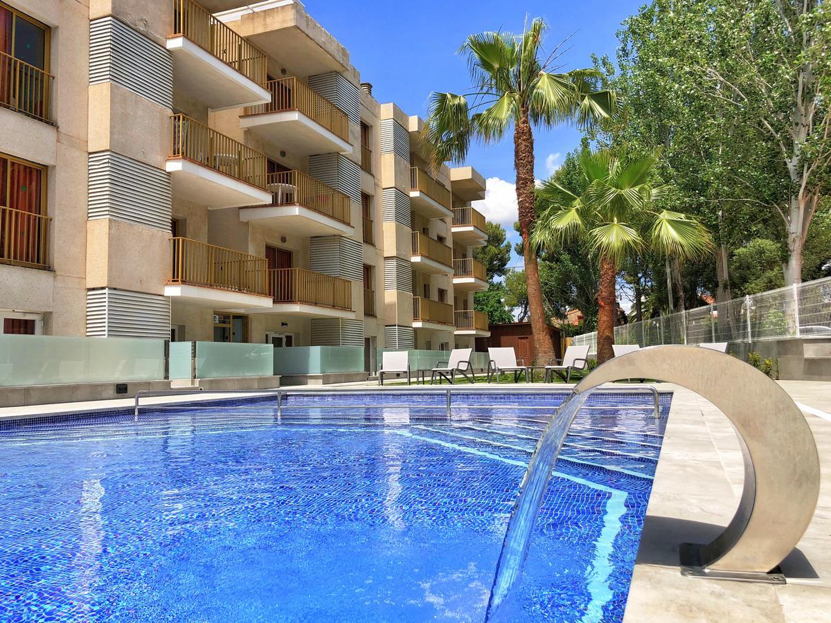 Rentalmar Pins Marina Cambrils Buitenkant foto