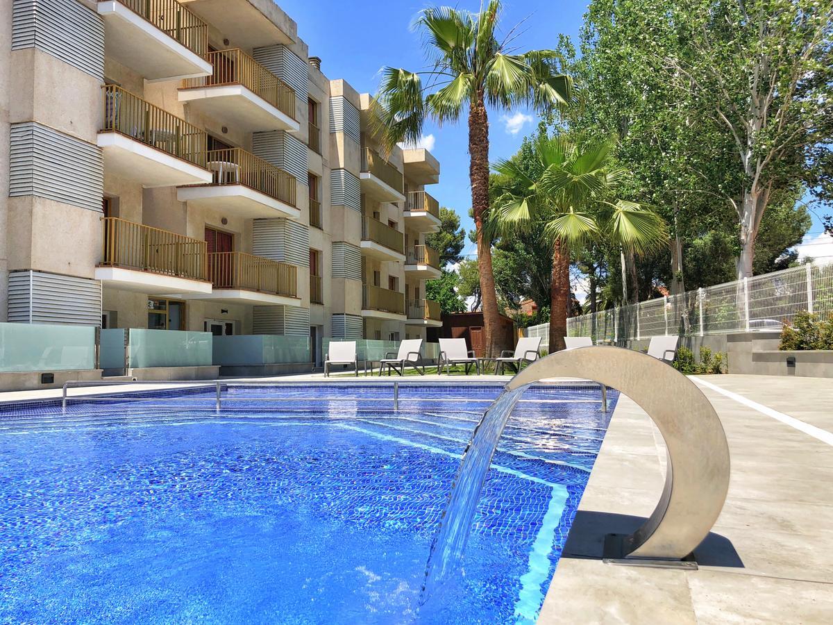 Rentalmar Pins Marina Cambrils Buitenkant foto