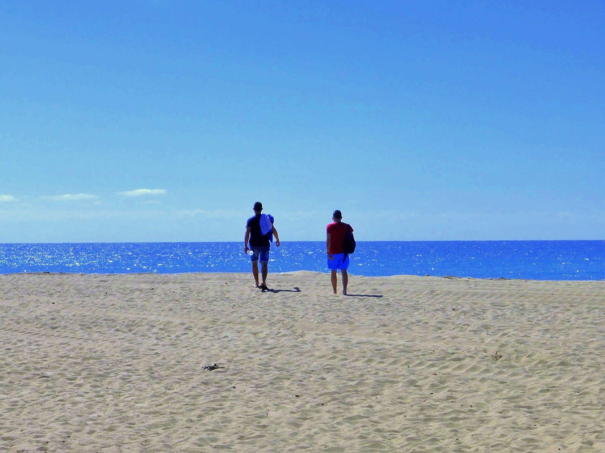 Rentalmar Pins Marina Cambrils Buitenkant foto